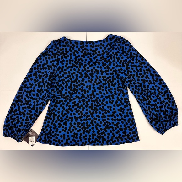 Ava & Viv Vibrant Blue& Black Polka Dot Knot Front Sweetheart Blouse Plus Size - Picture 2 of 10